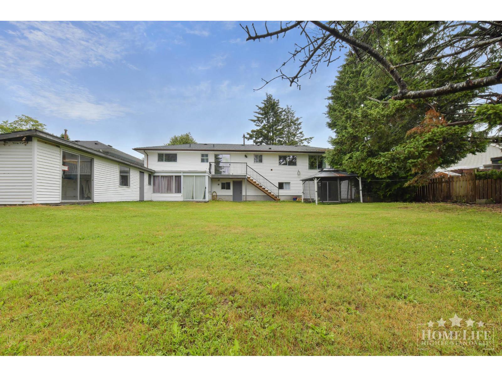 13900 Blackburn Avenue, White Rock, British Columbia  V4B 2Z2 - Photo 24 - R3136497