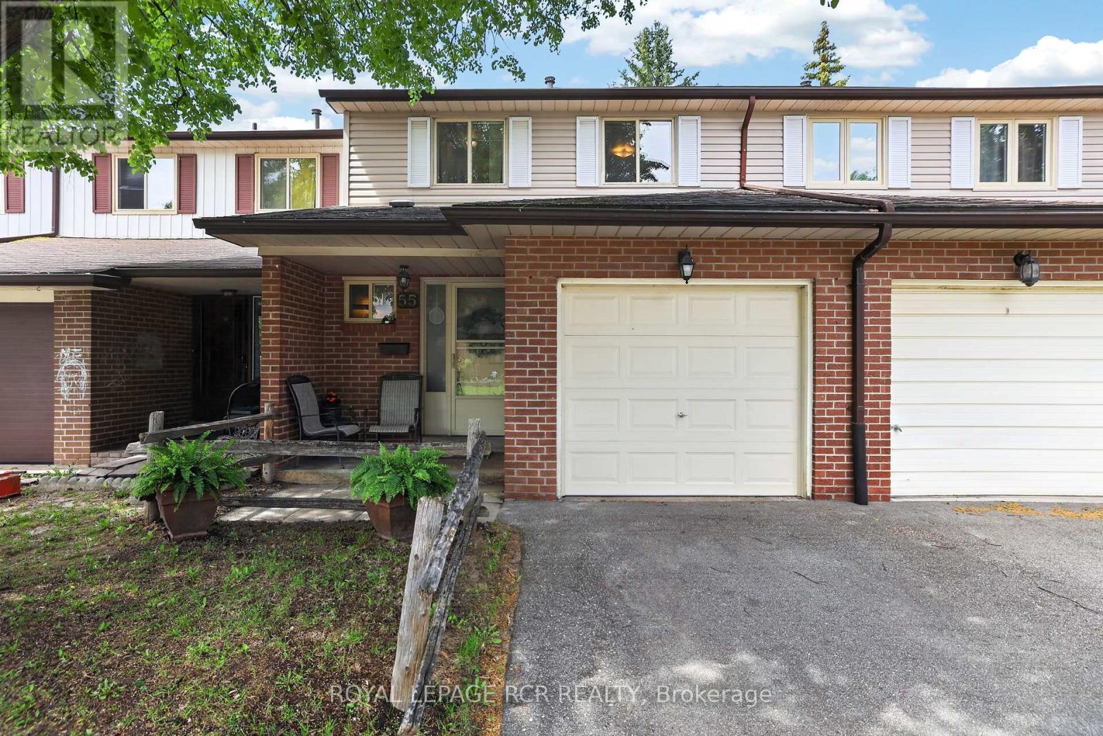 55 BARONWOOD COURT, Brampton, Ontario