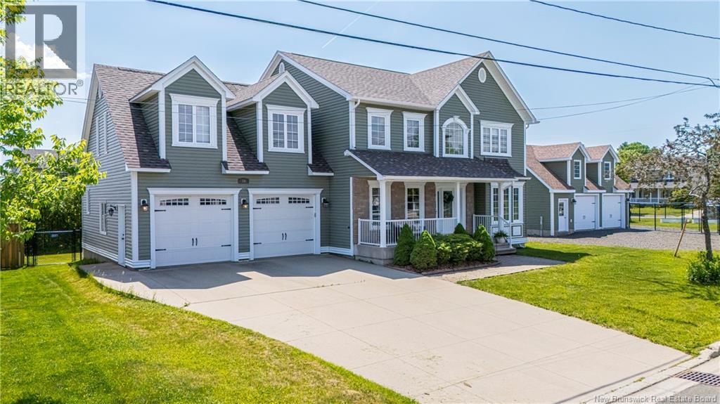 10 Emma Court, Fredericton, New Brunswick