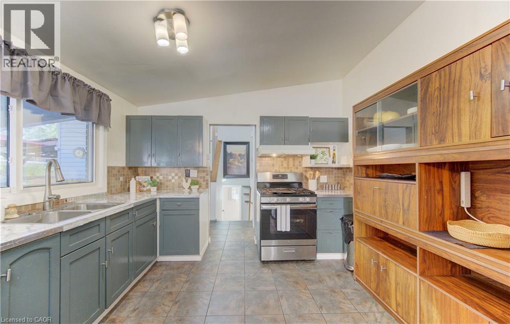 141 Franklin Street N, Kitchener, Ontario  N2A 1Y3 - Photo 16 - 40837081