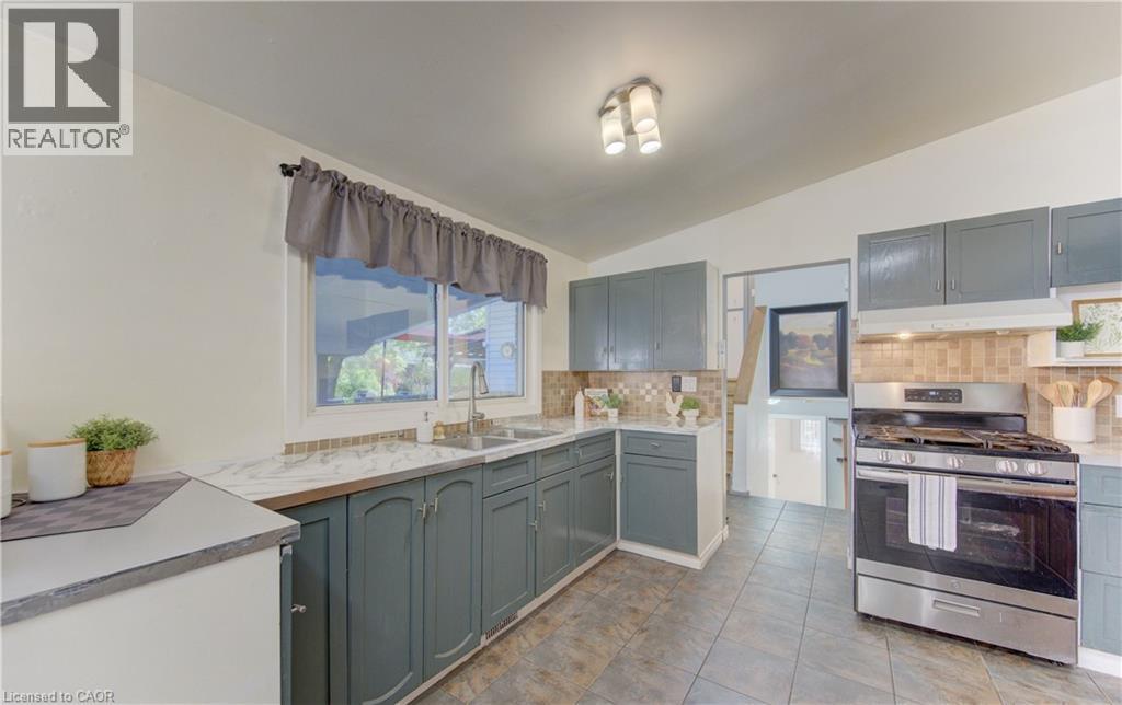 141 Franklin Street N, Kitchener, Ontario  N2A 1Y3 - Photo 17 - 40837081