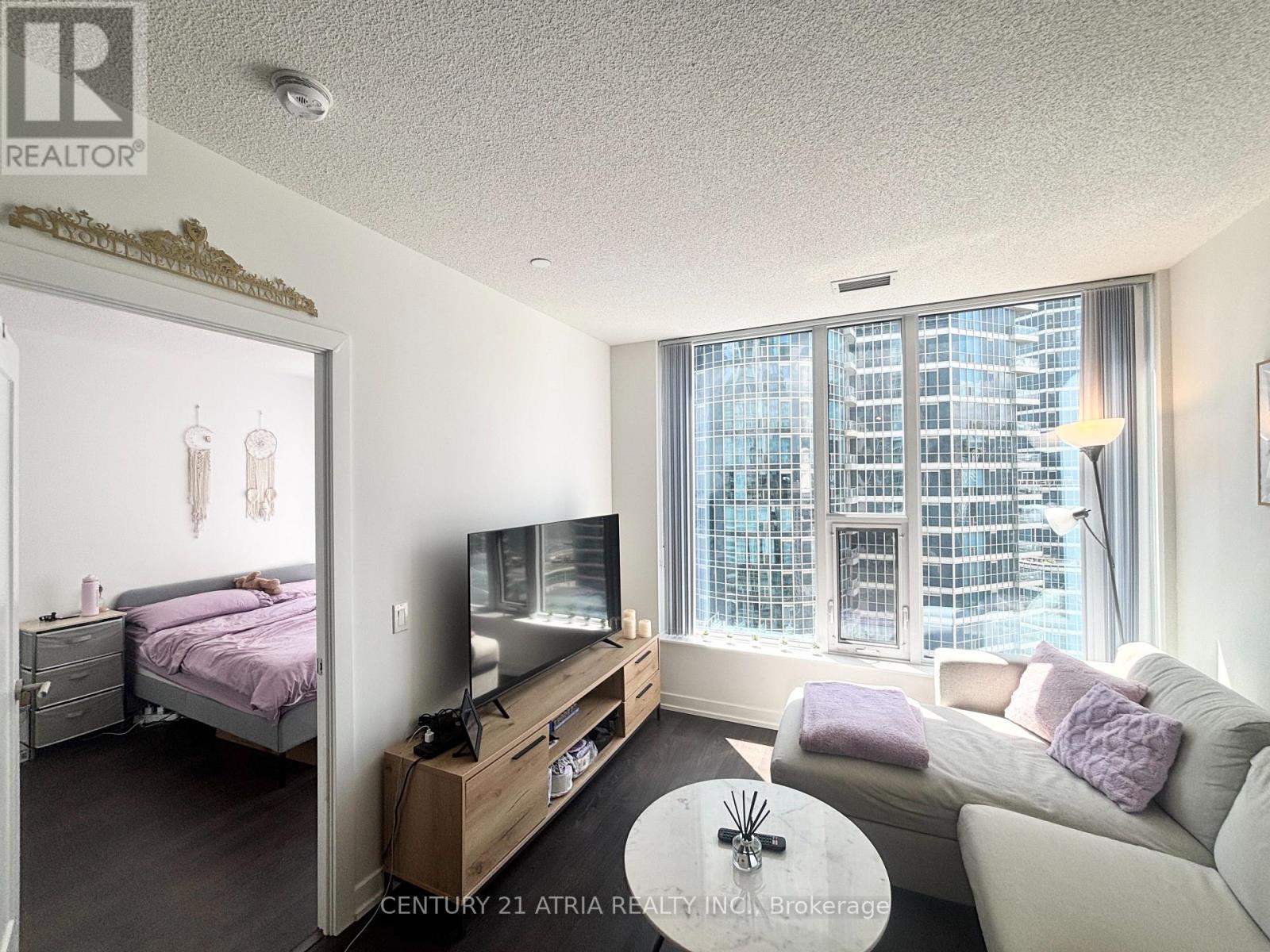 1908 - 10 York Street, Toronto, Ontario  M5J 0E1 - Photo 2 - C13451778