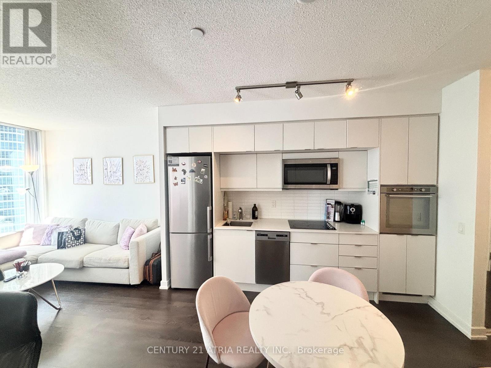 1908 - 10 York Street, Toronto, Ontario  M5J 0E1 - Photo 6 - C13451778