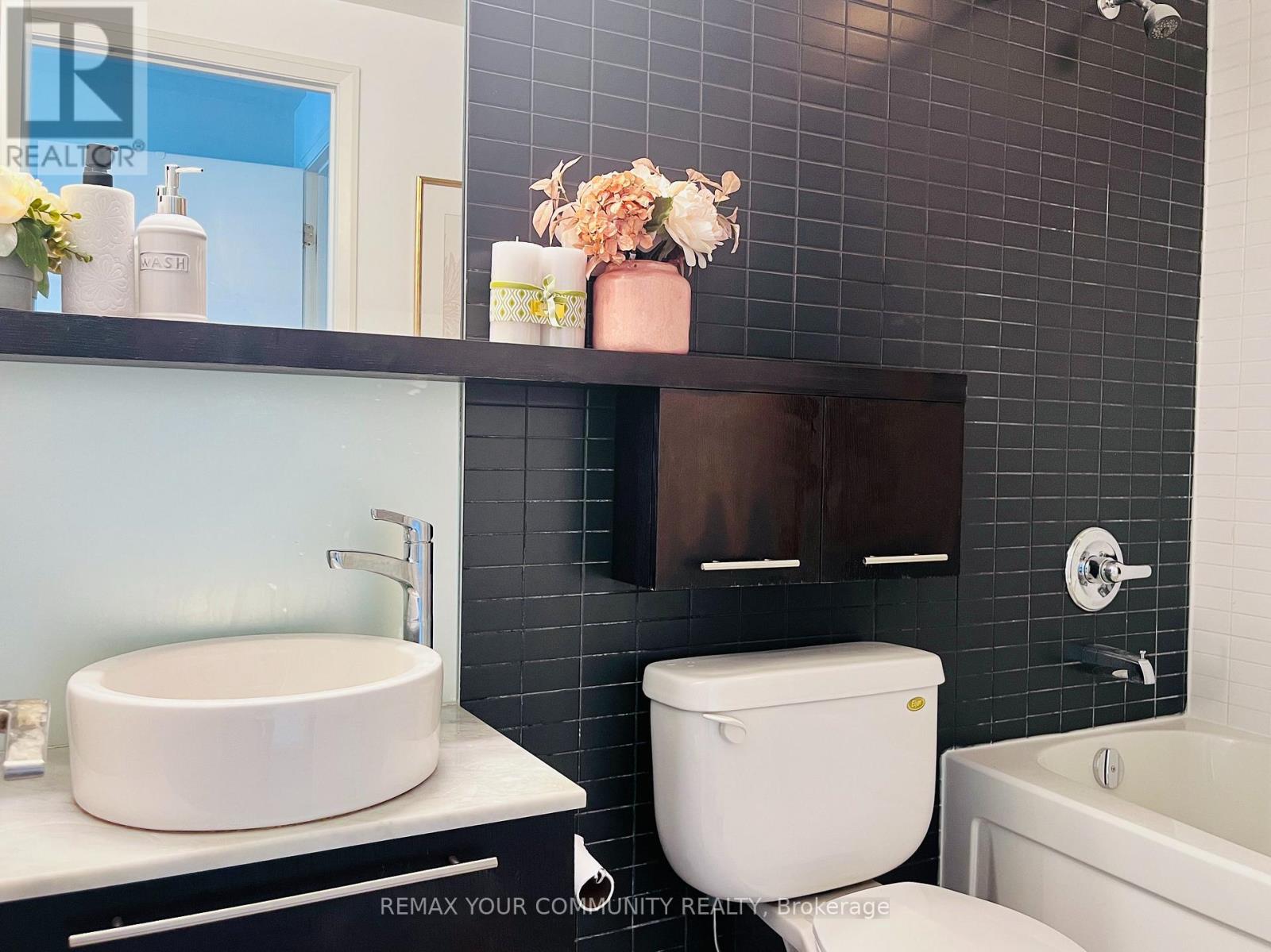 2710 - 21 Carlton Street, Toronto, Ontario  M5B 1L3 - Photo 35 - C13451834