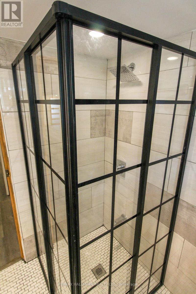 Bsmt - 371 St Clarens Avenue, Toronto, Ontario  M6H 3W2 - Photo 11 - C13451854