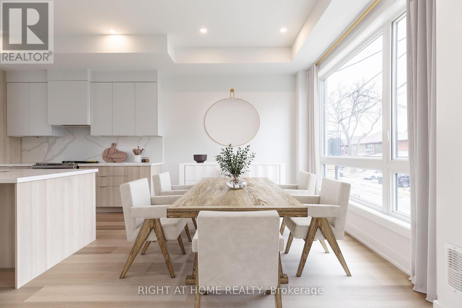272 Atlas Avenue, Toronto, Ontario  M6C 2P5 - Photo 4 - C13451888