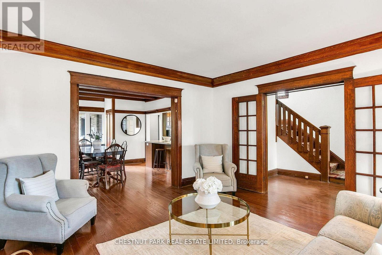 4 Biggar Avenue, Toronto, Ontario  M6H 2N4 - Photo 7 - C13451946