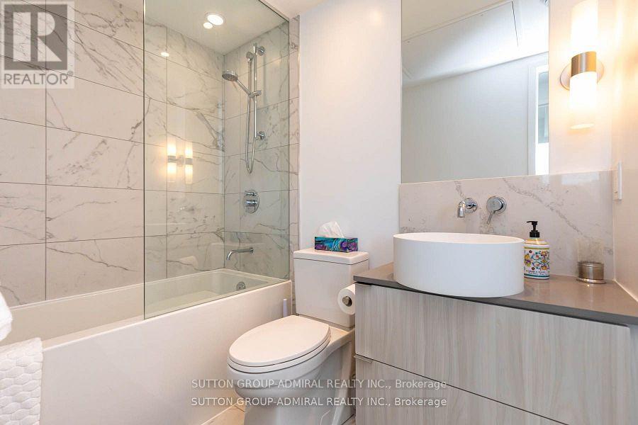 3501 - 161 Roehampton Avenue, Toronto, Ontario  M4P 0C8 - Photo 13 - C13452038