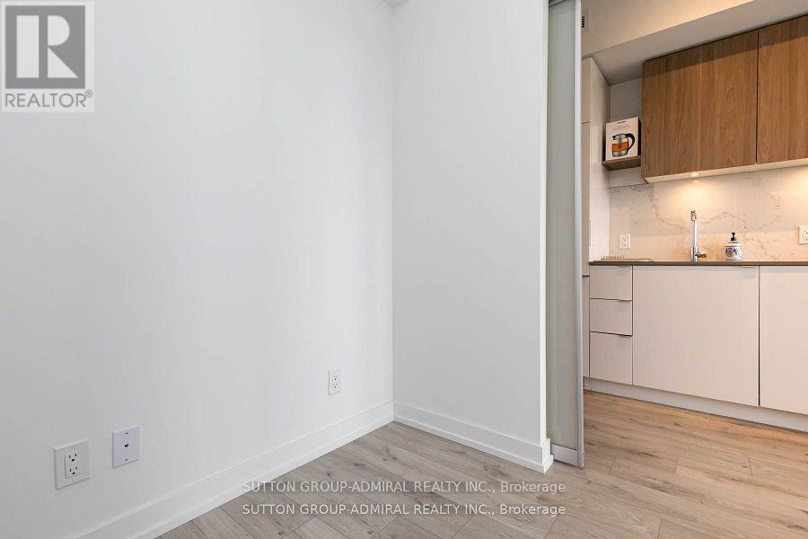 3501 - 161 Roehampton Avenue, Toronto, Ontario  M4P 0C8 - Photo 9 - C13452038