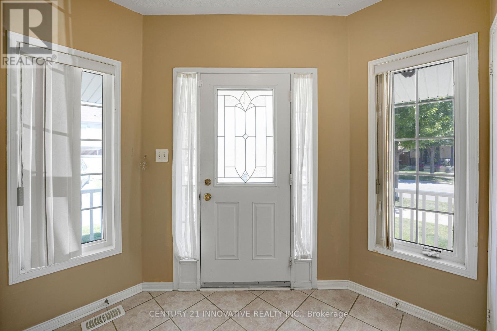14 Middlecote Drive, Ajax, Ontario L1T 0A9 - Photo 20 - E13451862