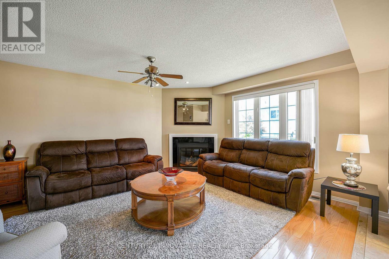 14 Middlecote Drive, Ajax, Ontario L1T 0A9 - Photo 9 - E13451862
