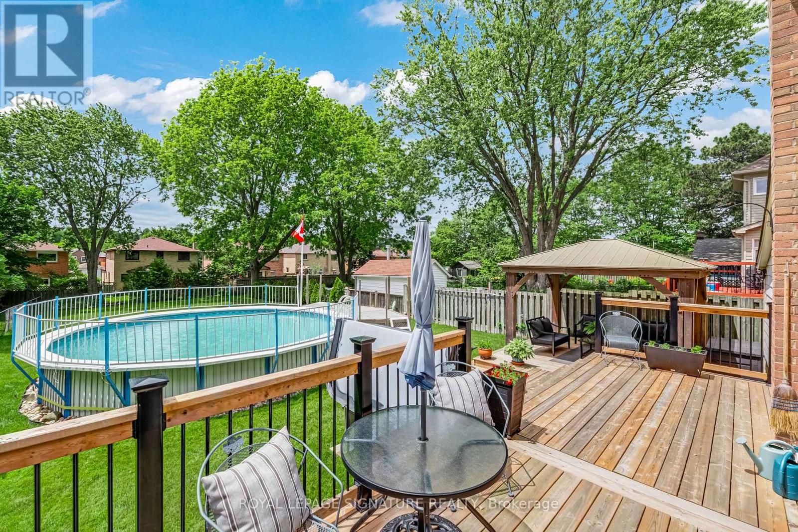 230 Rouge Hills Drive, Toronto, Ontario M1C 2Z1 - Photo 2 - E13451960