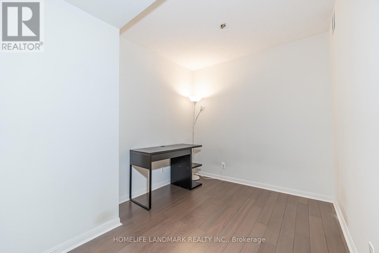 1802 - 11 St Joseph Street, Toronto, Ontario  M4Y 3G4 - Photo 16 - C13448924