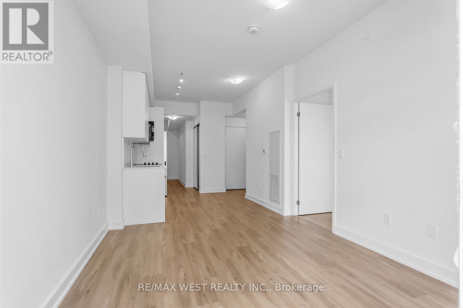 2222 - 498 Caldari Road, Vaughan, Ontario  L4K 0R6 - Photo 11 - N13451758
