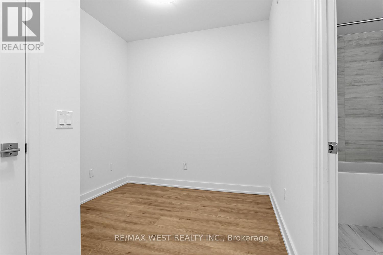 2222 - 498 Caldari Road, Vaughan, Ontario  L4K 0R6 - Photo 16 - N13451758