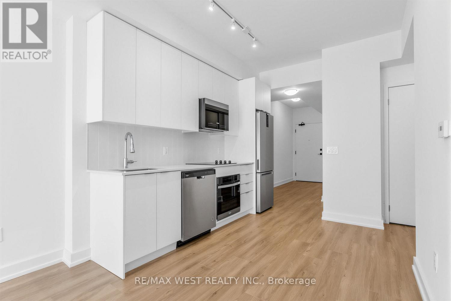 2222 - 498 Caldari Road, Vaughan, Ontario  L4K 0R6 - Photo 4 - N13451758
