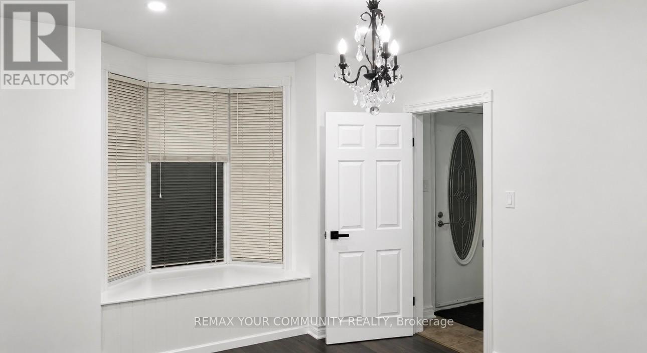 Main - 96 Gurnett Street, Aurora, Ontario  L4G 1P6 - Photo 2 - N13451964