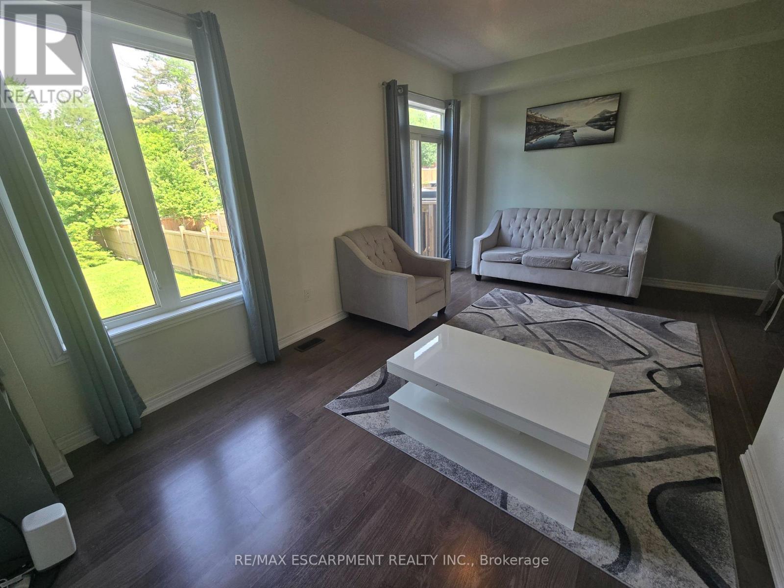 55 Greenwood Drive, Essa, Ontario  L0M 1B5 - Photo 10 - N13452002