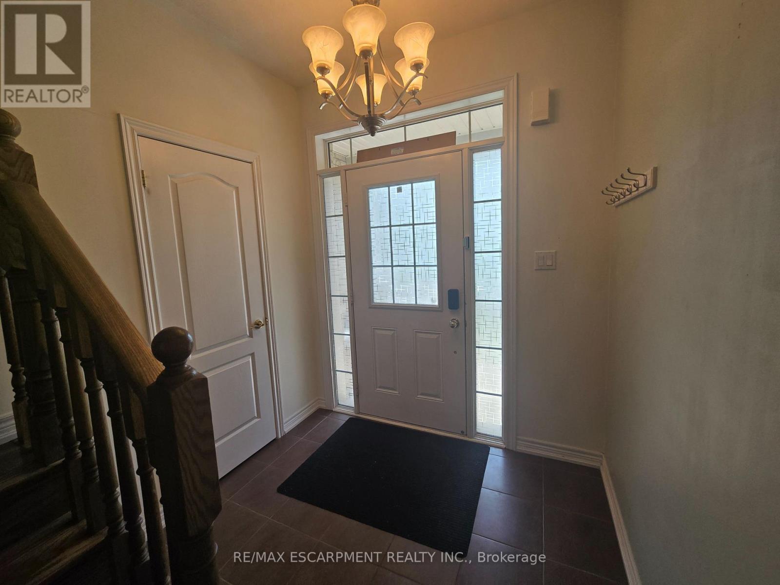 55 Greenwood Drive, Essa, Ontario  L0M 1B5 - Photo 4 - N13452002