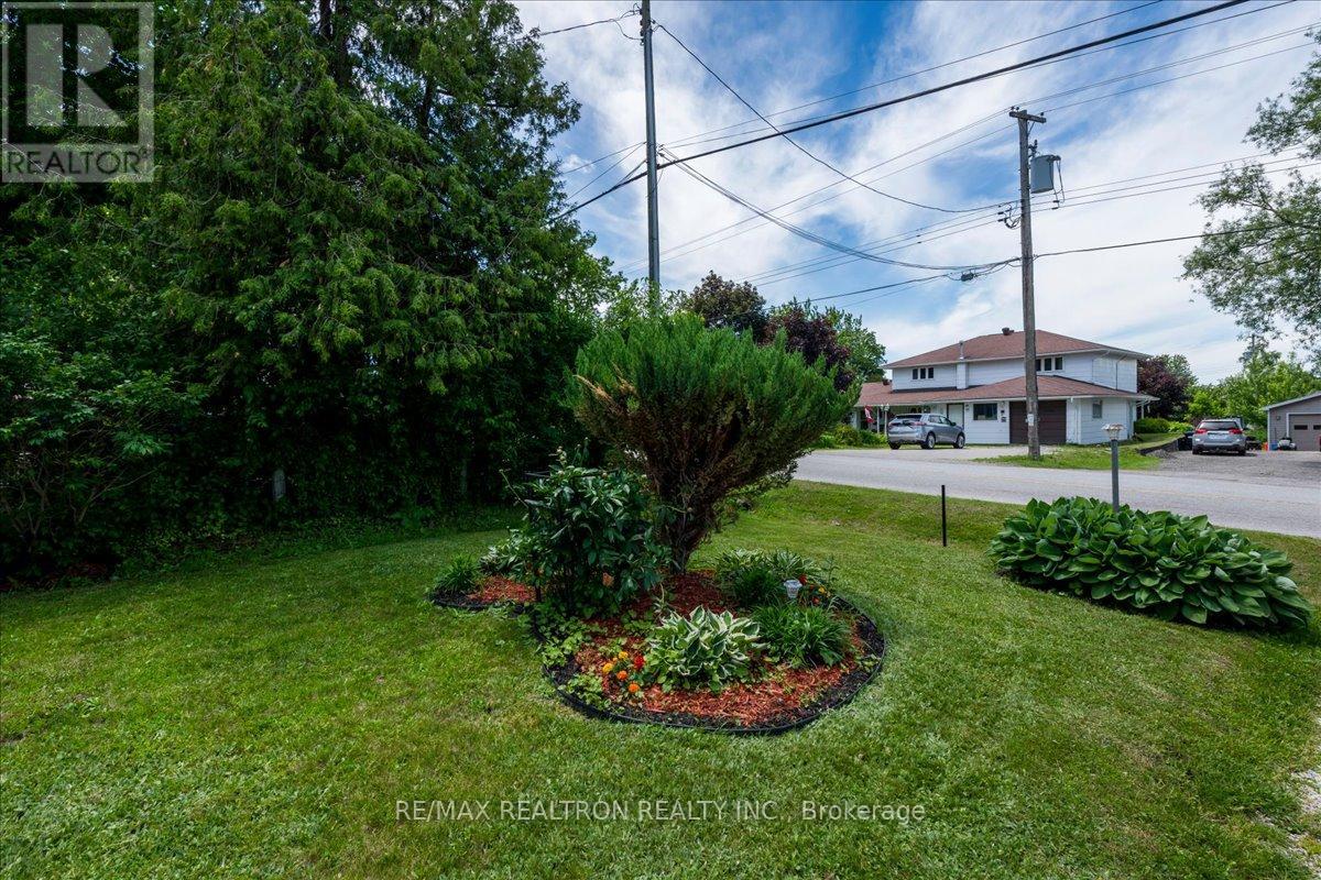 14 Courtland Street, Orillia, Ontario  L3V 1A5 - Photo 26 - S13451982