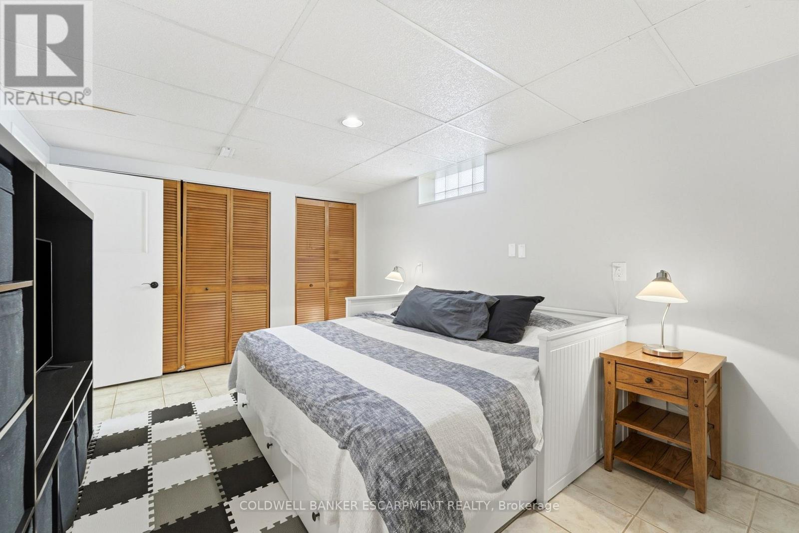 257 Kingham Road, Halton Hills, Ontario  L7J 2T3 - Photo 34 - W13451848