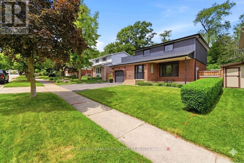 257 Kingham Road, Halton Hills, Ontario  L7J 2T3 - Photo 4 - W13451848