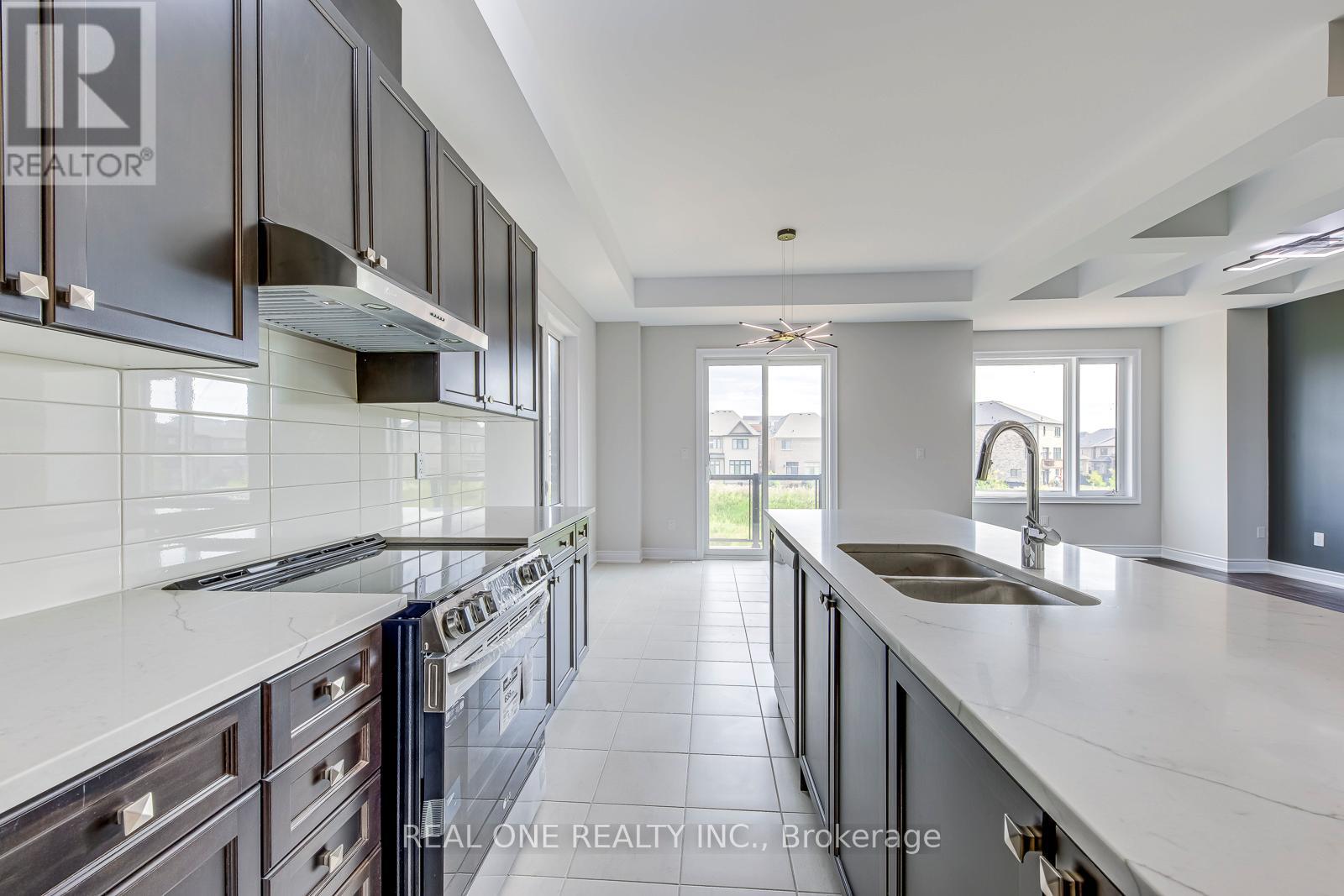 3103 Perkins Way, Oakville, Ontario  L6H 7Z5 - Photo 10 - W13451870
