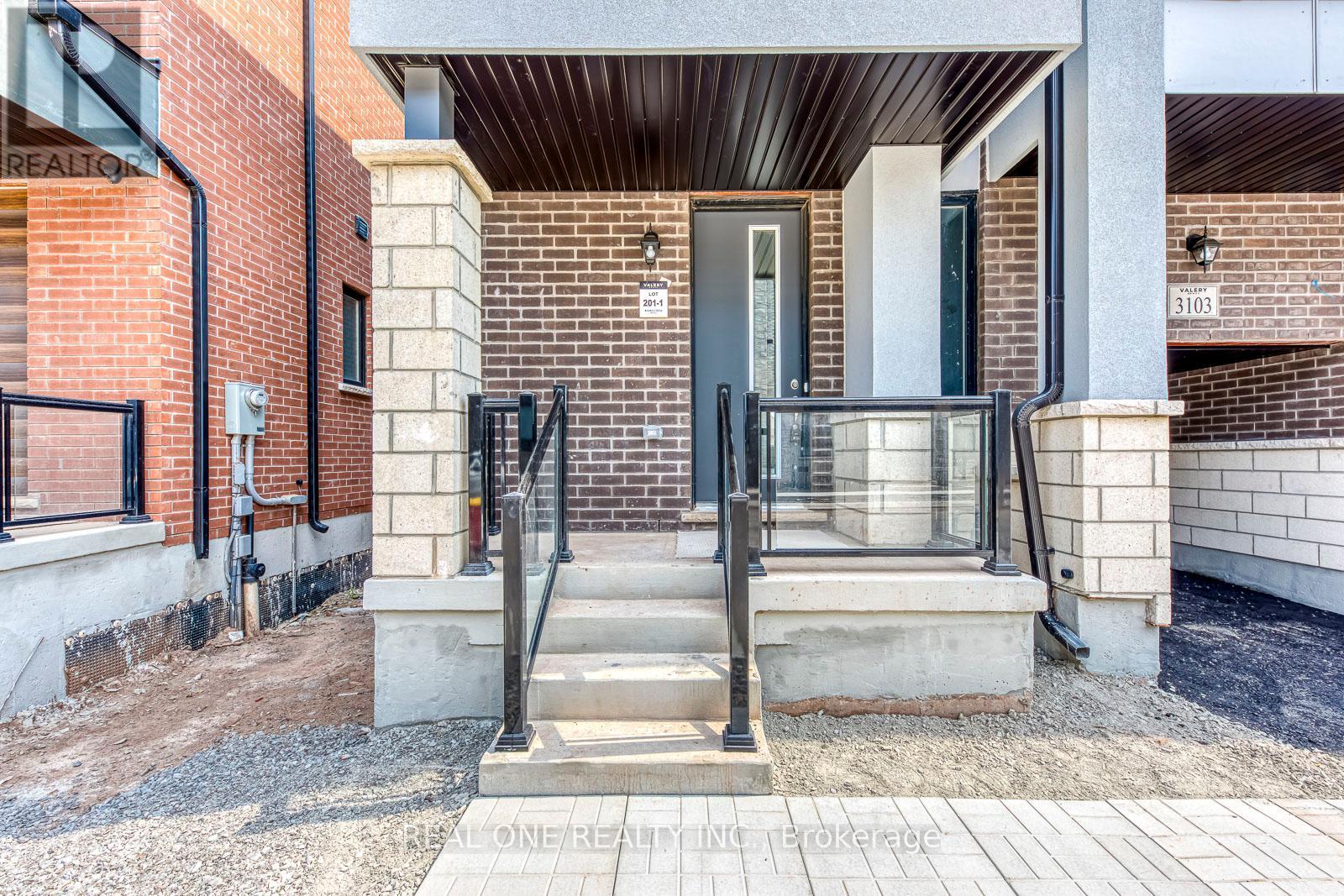 3103 Perkins Way, Oakville, Ontario  L6H 7Z5 - Photo 2 - W13451870