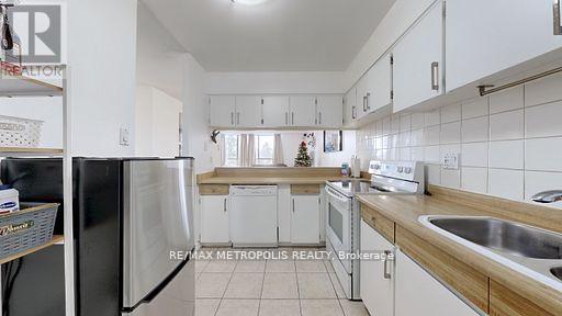 713 - 10 Martha Eaton Way, Toronto, Ontario M6M 5B3 - Photo 11 - W13451942