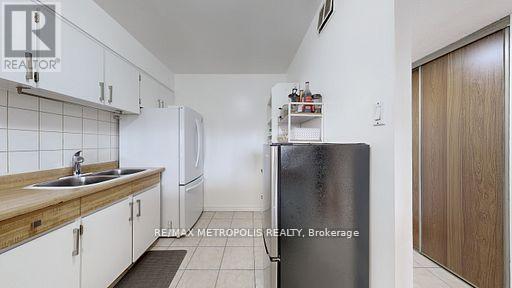 713 - 10 Martha Eaton Way, Toronto, Ontario M6M 5B3 - Photo 12 - W13451942