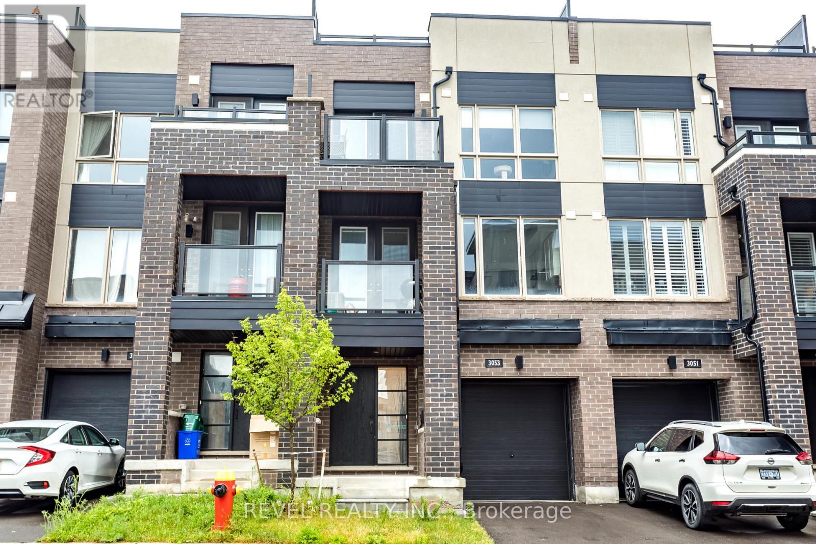 3053 Blacktusk Common, Oakville, Ontario  L6H 0R9 - Photo 1 - W13452018