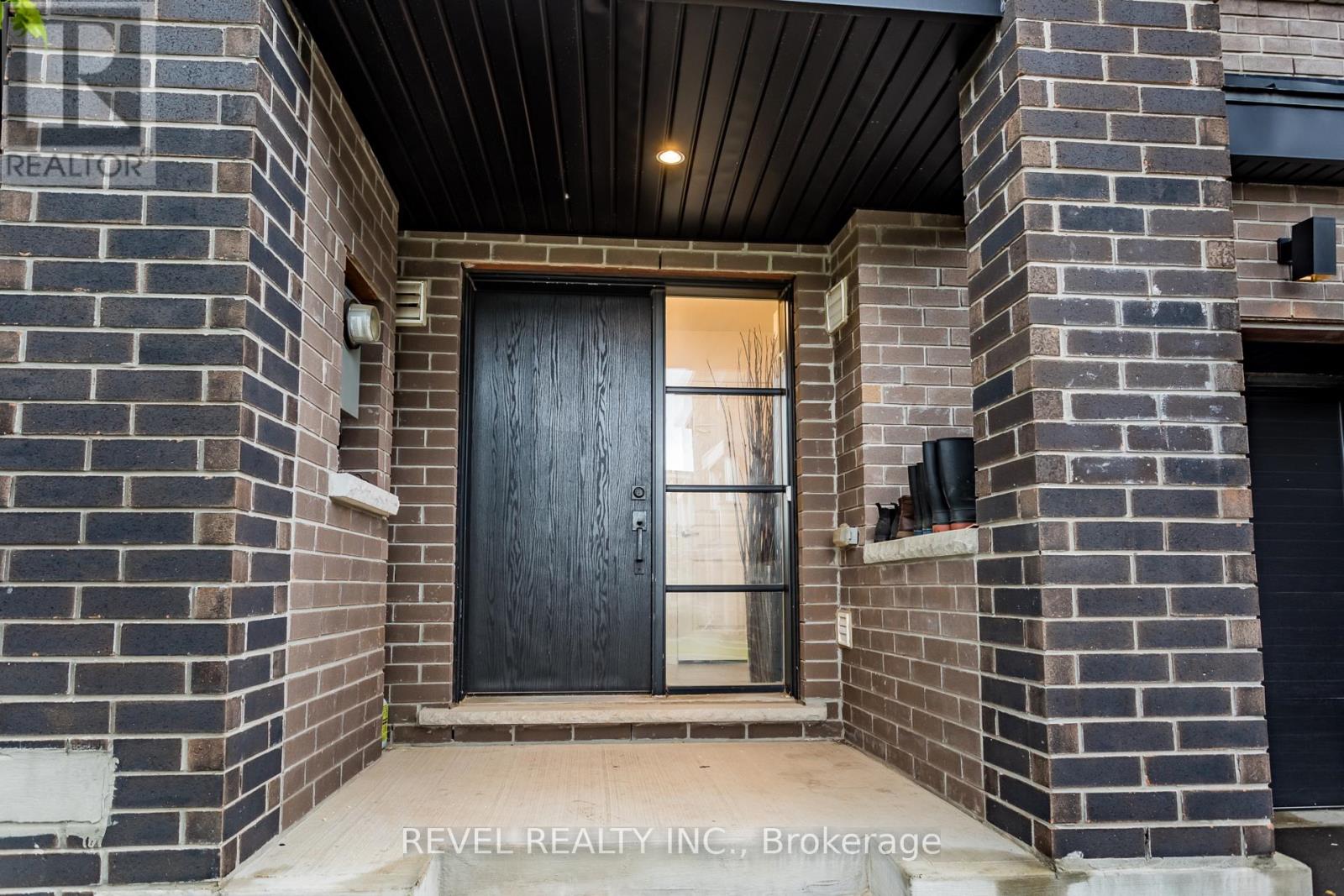 3053 Blacktusk Common, Oakville, Ontario  L6H 0R9 - Photo 2 - W13452018