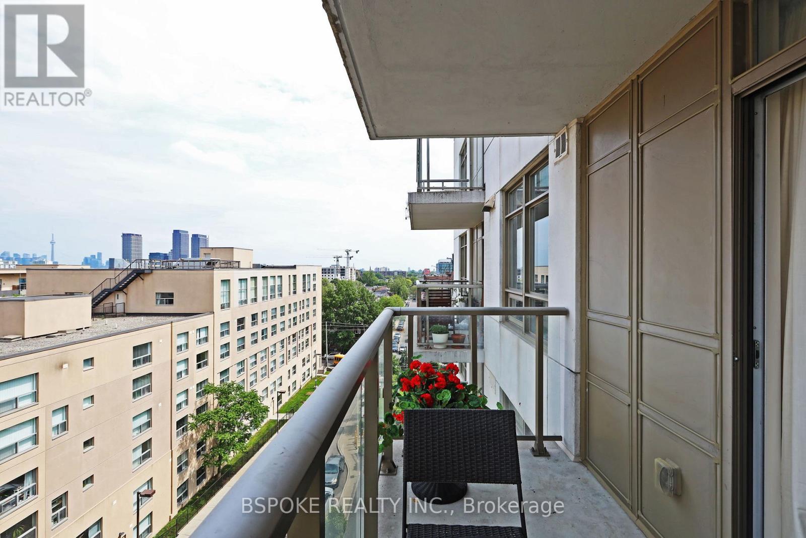 722 - 812 Lansdowne Avenue, Toronto, Ontario  M6H 4K5 - Photo 16 - W13452024