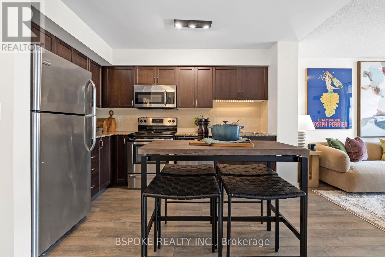 722 - 812 Lansdowne Avenue, Toronto, Ontario  M6H 4K5 - Photo 4 - W13452024