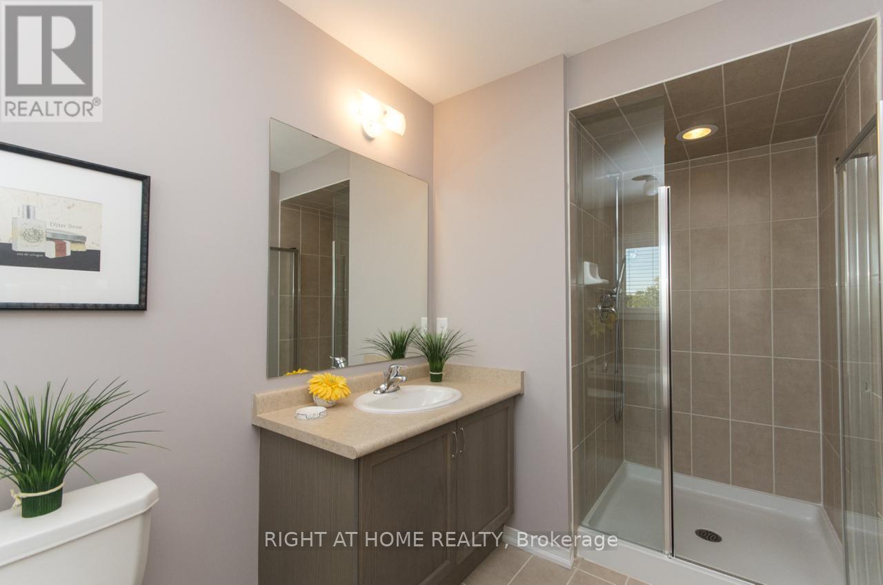 3053 Janice Drive, Oakville, Ontario L6M 0S6 - Photo 13 - W13452048