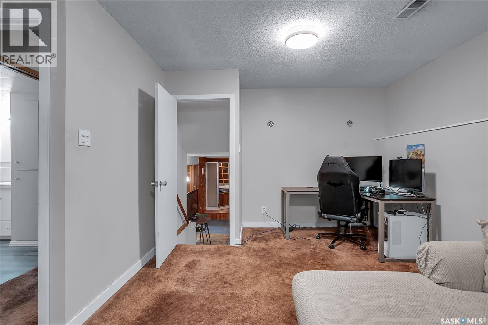 42 Neilson Crescent, Saskatoon, Saskatchewan S4R 7R2 - Photo 24 - SK039555