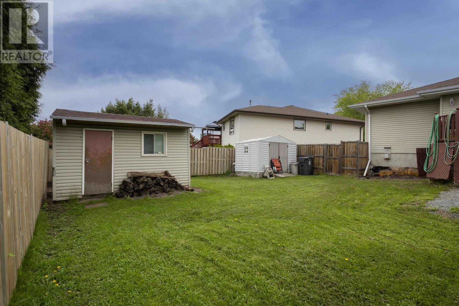 205 Linden Ct, Thunder Bay, Ontario  P7B 6R6 - Photo 47 - TB2601454