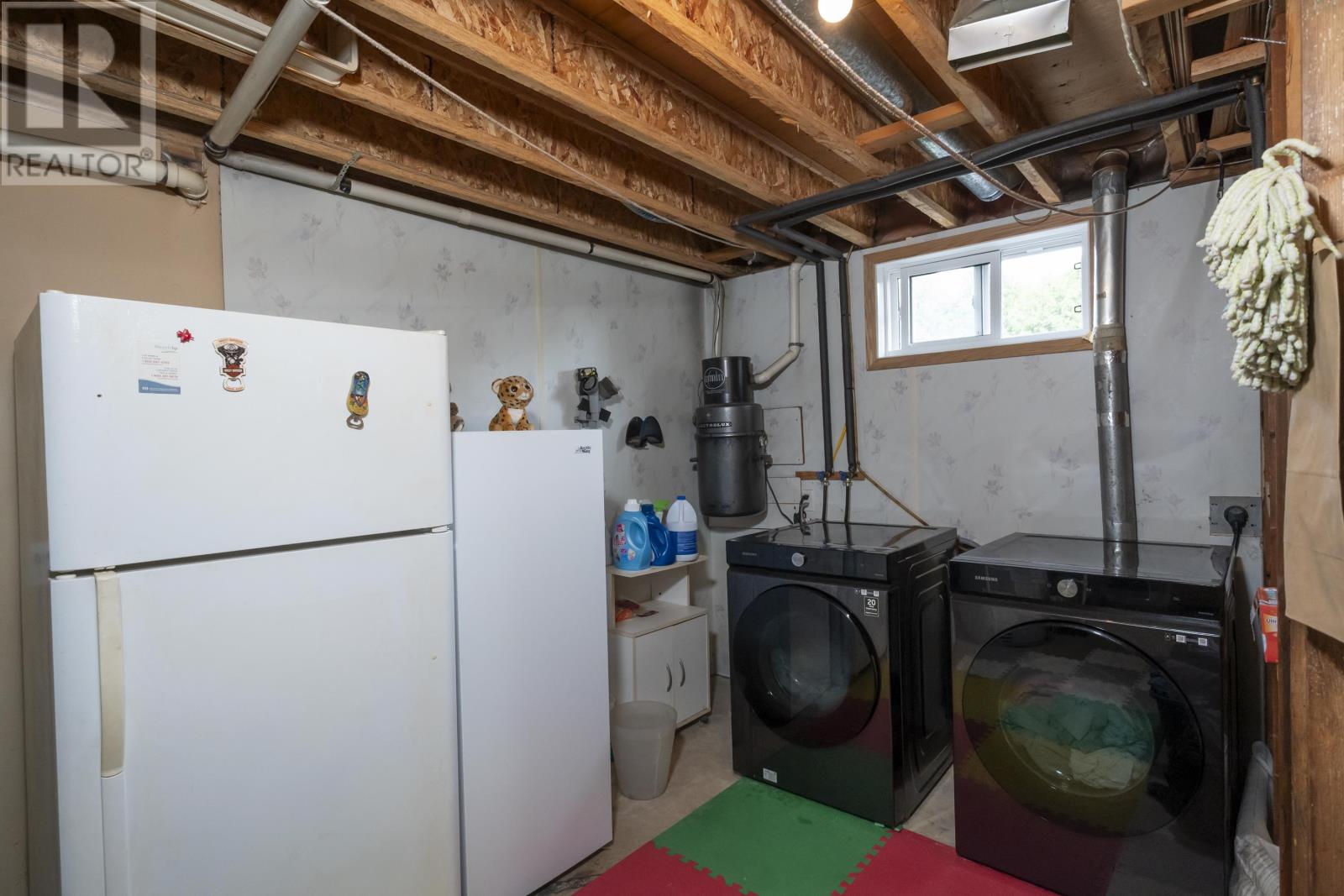 205 Linden Ct, Thunder Bay, Ontario  P7B 6R6 - Photo 43 - TB2601454
