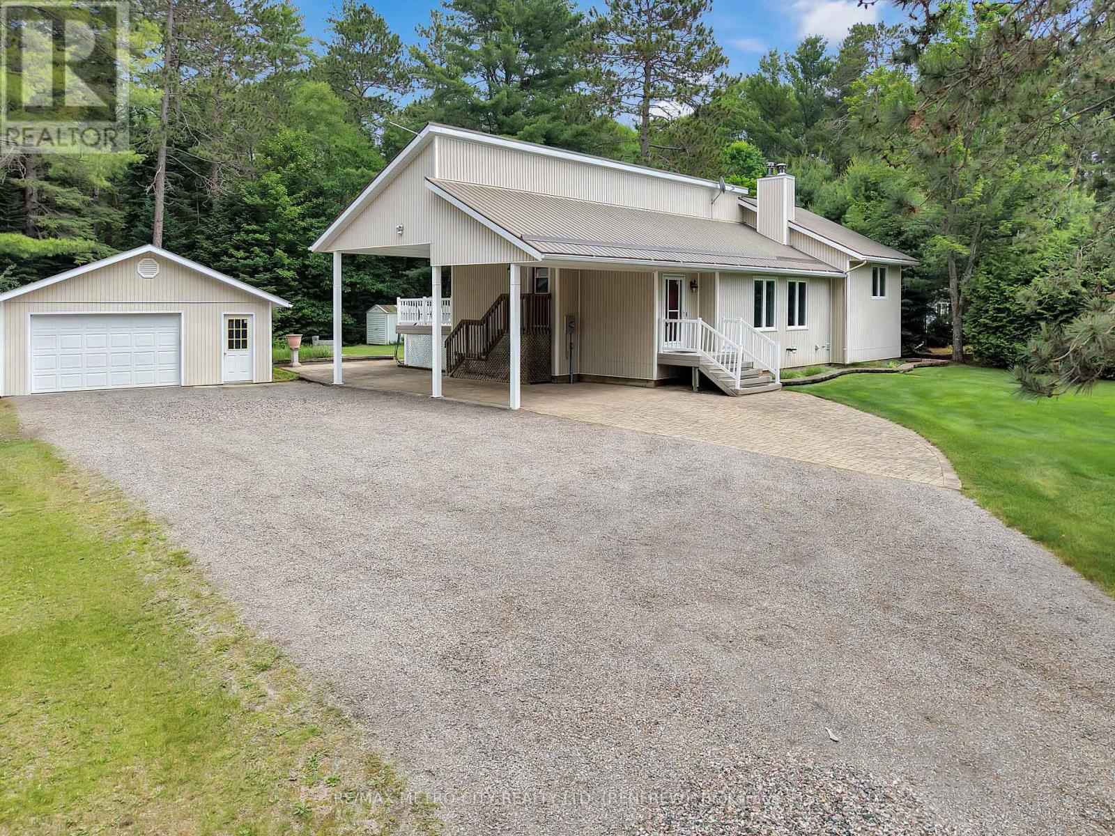 81 Flying Club Road, Greater Madawaska, Ontario  K0J 2R0 - Photo 1 - X13452126