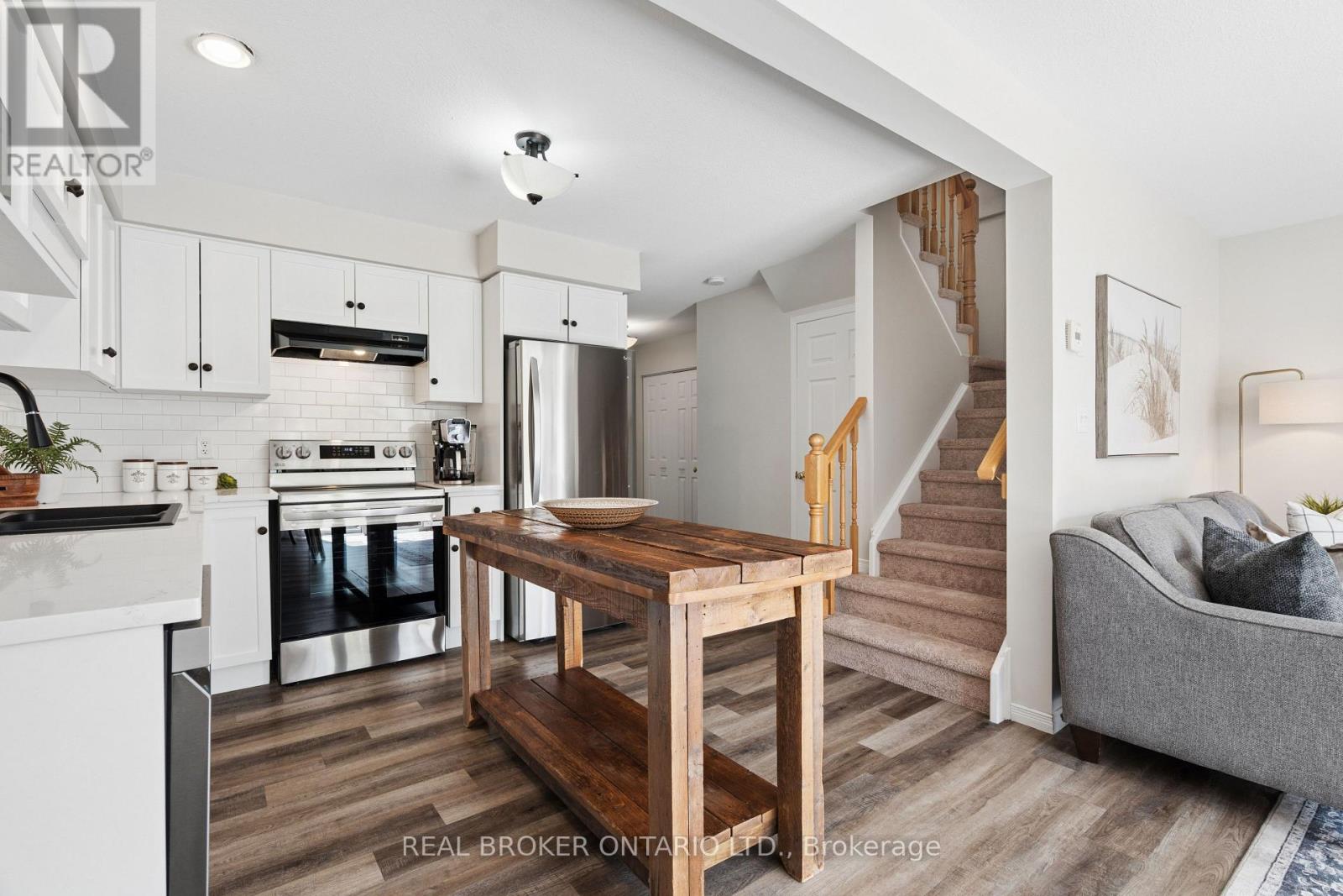 17 Ralston Drive, Guelph, Ontario  N1E 0C3 - Photo 11 - X13451842
