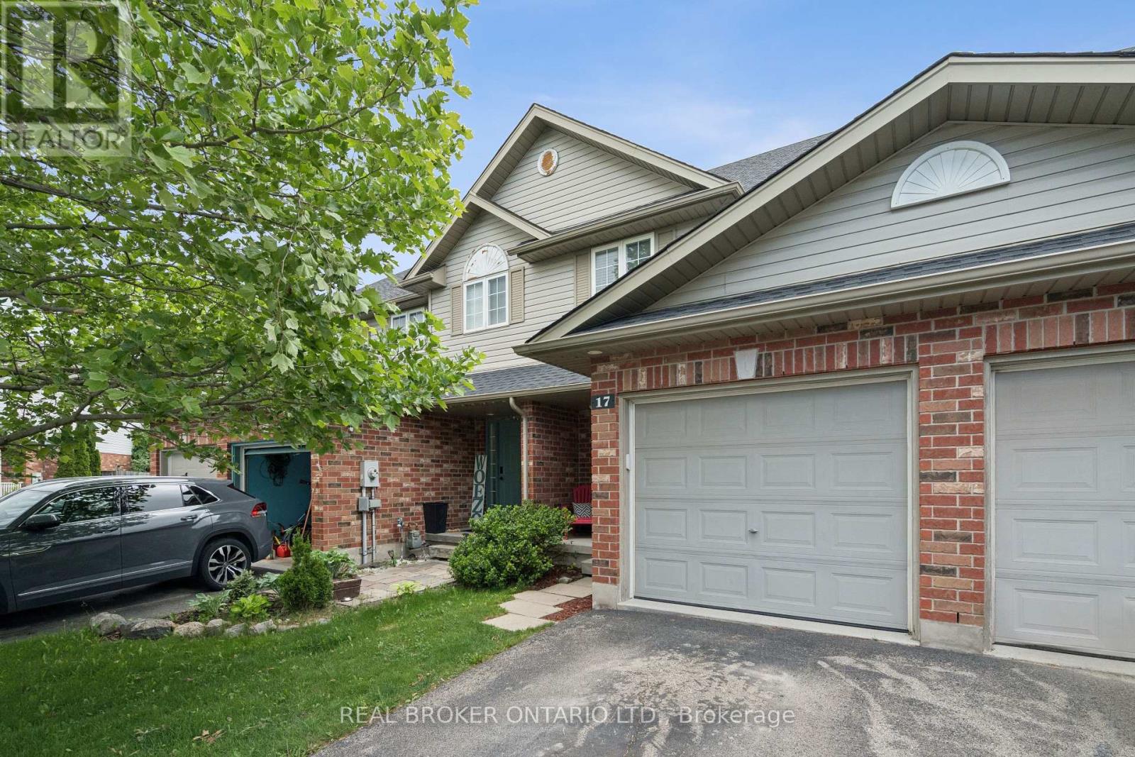 17 Ralston Drive, Guelph, Ontario  N1E 0C3 - Photo 4 - X13451842