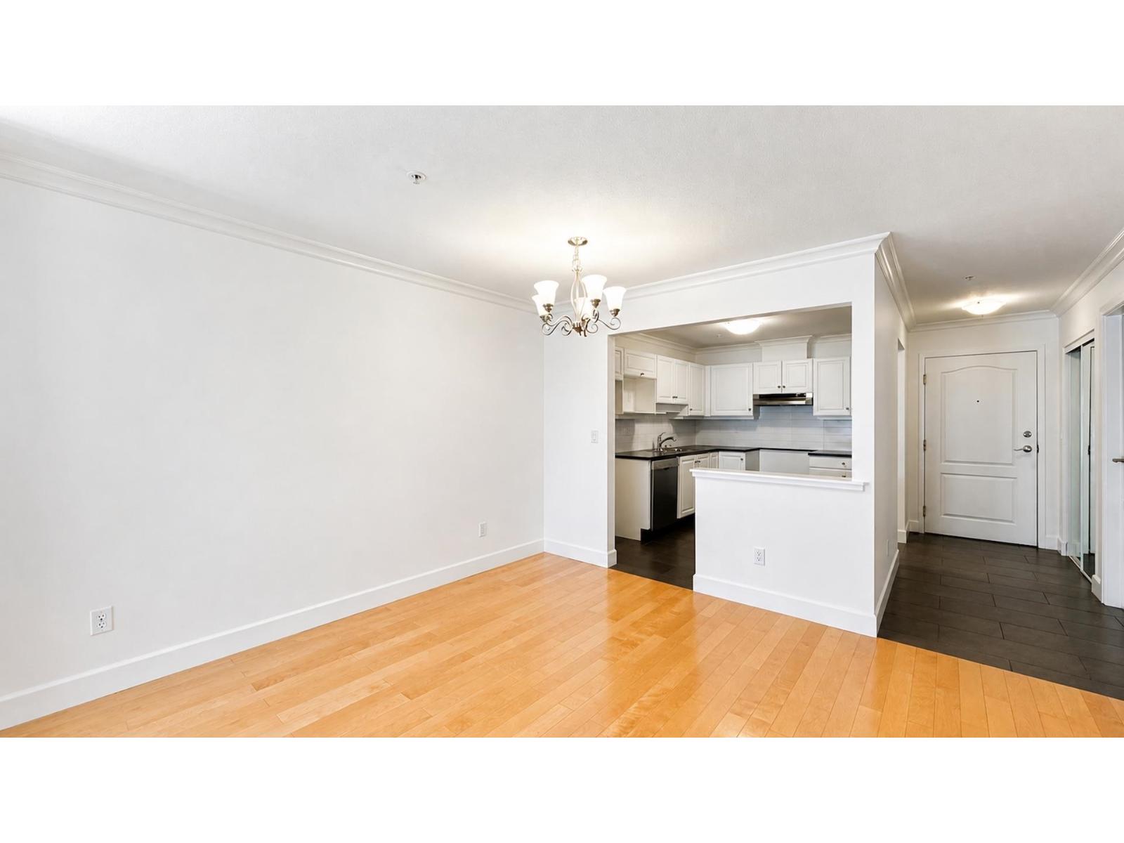 205 15272 20 Avenue, Surrey, British Columbia  V4A 2A3 - Photo 18 - R3136307