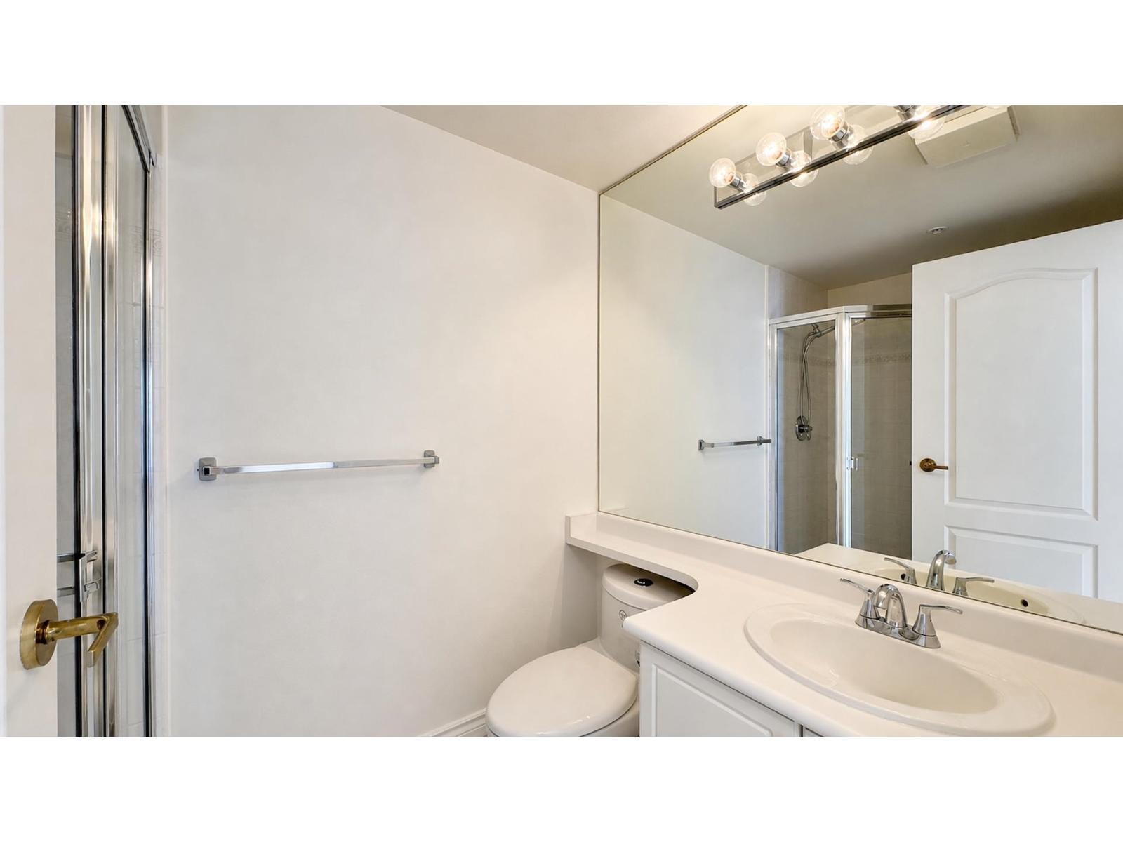 205 15272 20 Avenue, Surrey, British Columbia  V4A 2A3 - Photo 23 - R3136307