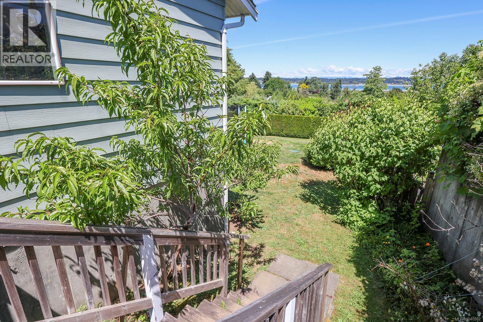 3800 Laurel Dr, Royston, British Columbia  V0R 2V0 - Photo 8 - 1040502
