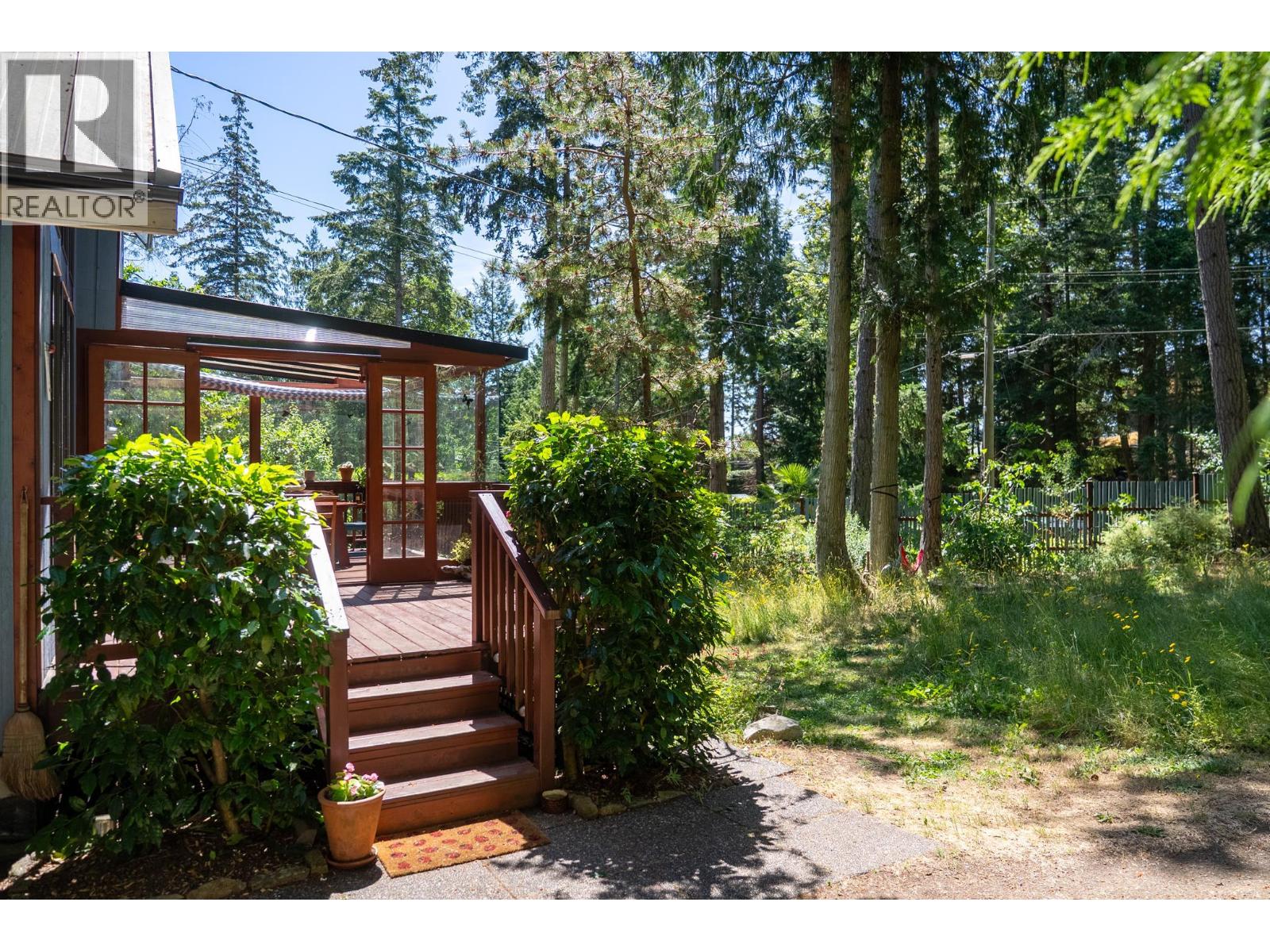 7913 Swanson View Drive, Pender Island, British Columbia  V0N 2M2 - Photo 26 - R3136446