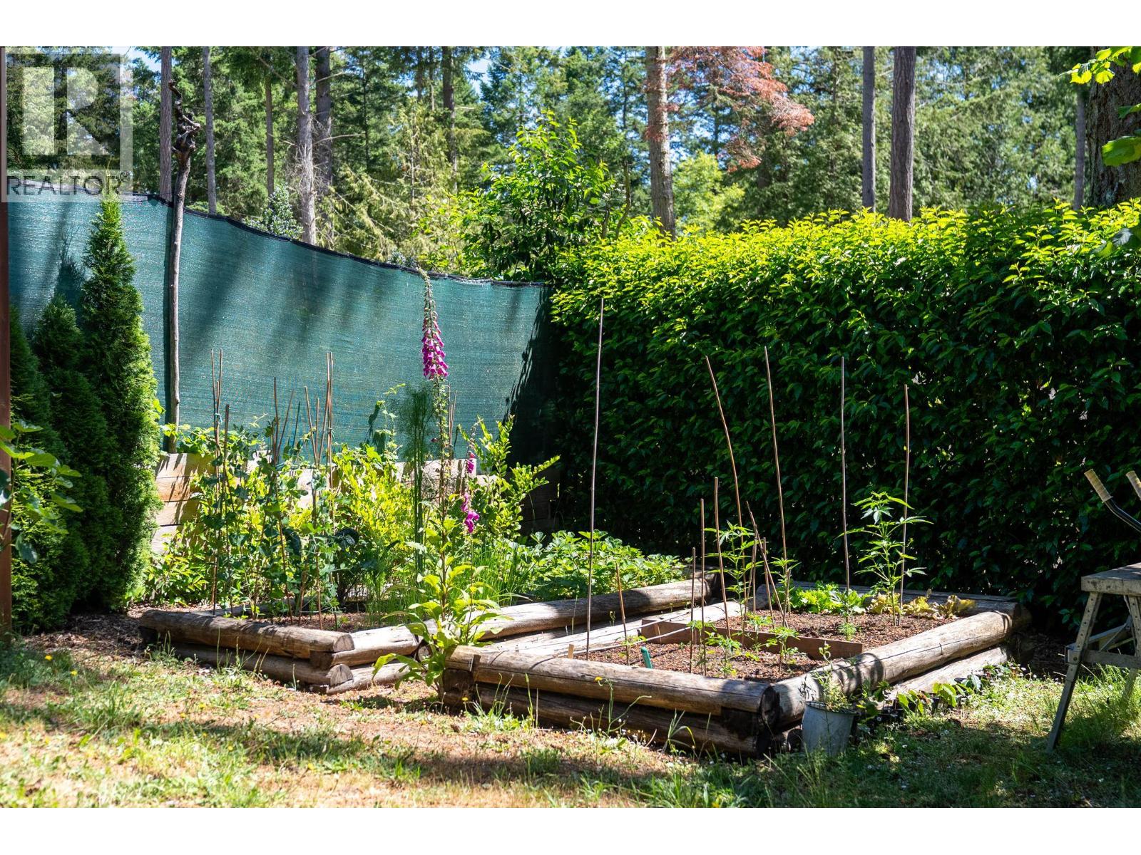 7913 Swanson View Drive, Pender Island, British Columbia  V0N 2M2 - Photo 34 - R3136446