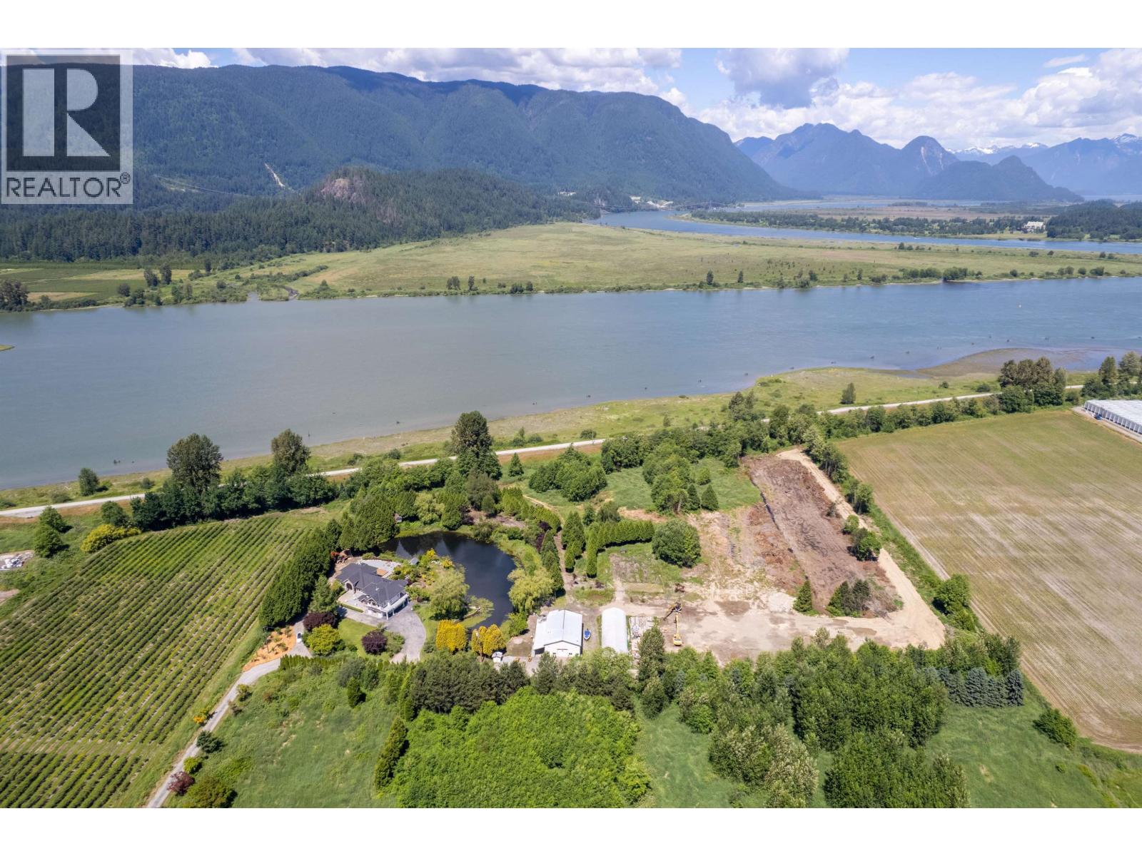 19459 Richardson Road, Pitt Meadows, British Columbia  V3Y 1Z1 - Photo 37 - R3136464