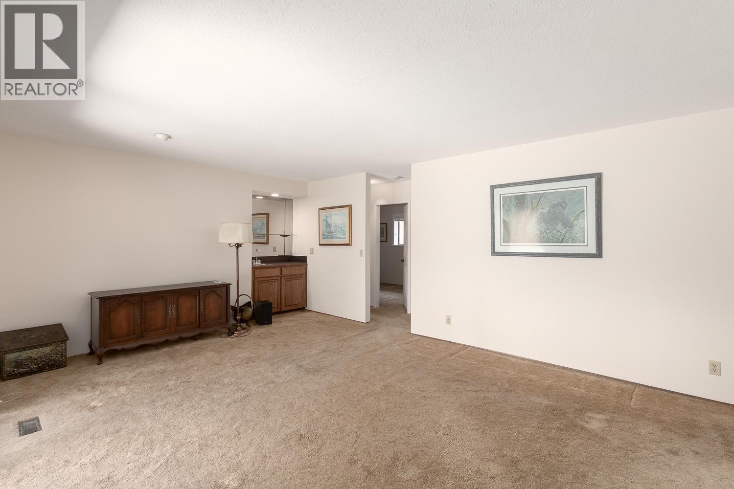 748 Juniper Place, Delta, British Columbia  V4L 2J2 - Photo 14 - R3136472