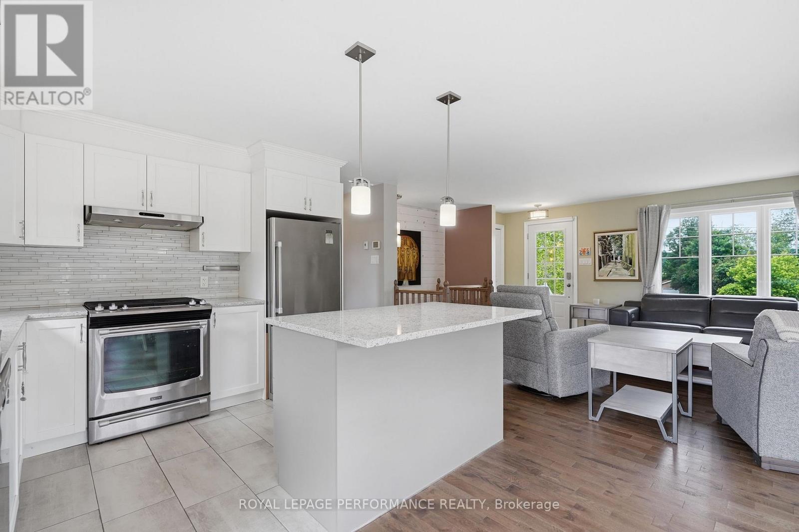 2383 Bay Road, Champlain, Ontario  K0B 1K0 - Photo 9 - X13452162