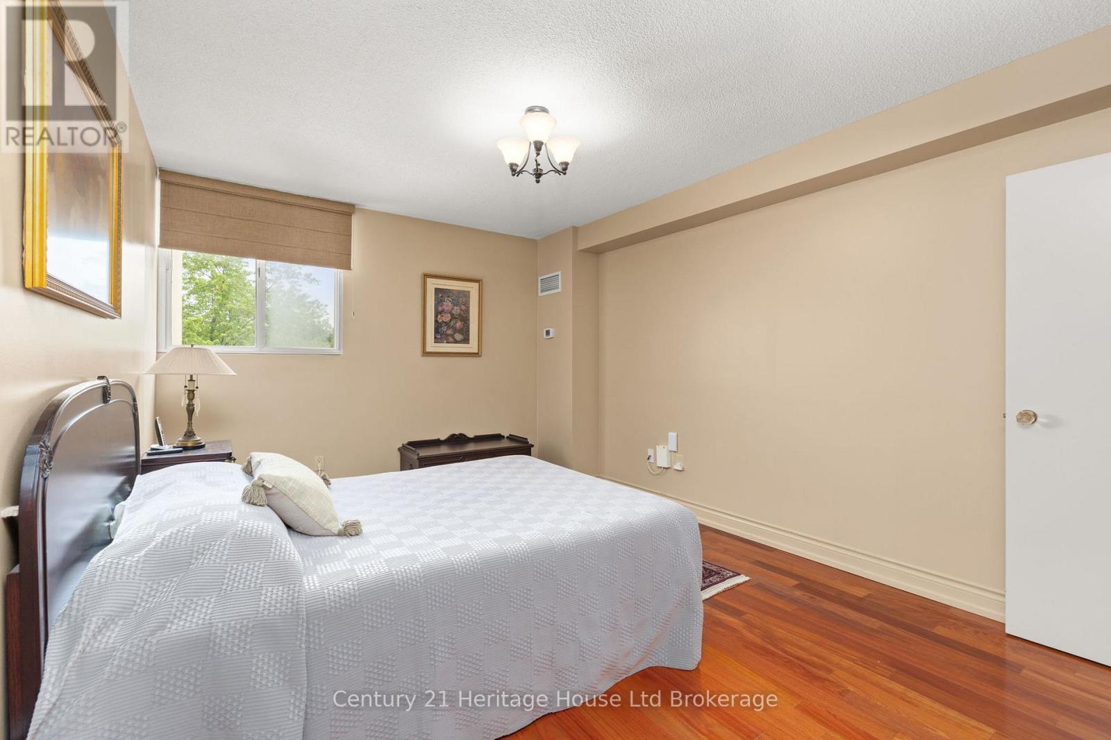 409 - 820 Burnhamthorpe Road, Toronto, Ontario  M9C 4W2 - Photo 21 - W13452058